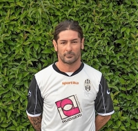 Scivolone della Juventus Club. Ripe San Ginesio cinico e vincente