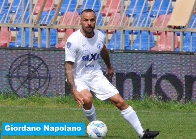 Porto D'Ascoli: il saluto del capitano Giordano Napolano