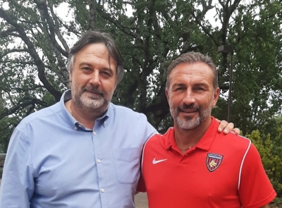 Il Cosenza in ritiro a Sarnano: il Maurelli si tinge di Rossoblu